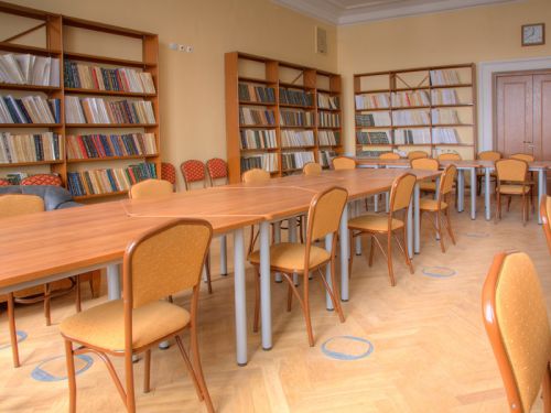 Мебель в офис для компании МГУ
