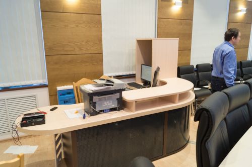 Мебель в офис для компании Административное здание (конференц-зал)