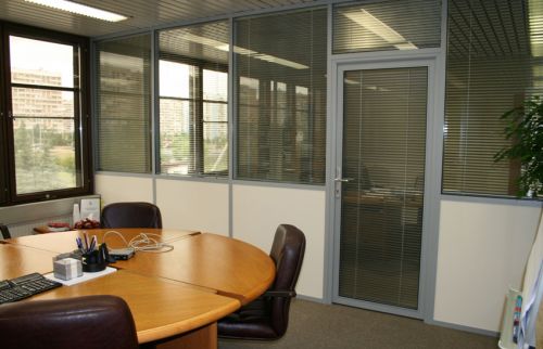 Мебель в офис для компании Ист Болт Рус