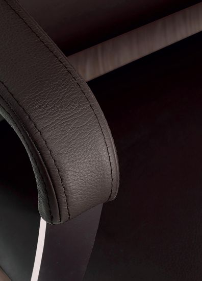 Кресло для руководителя Директа | Directa с высокой спинкой в коже коричневая